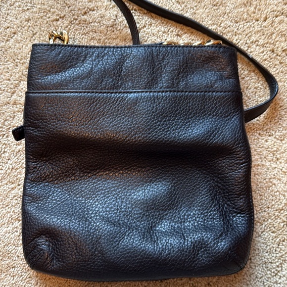 Michael Kors Crossbody Pebbles Leather Bag - Picture 5 of 10